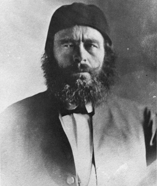 Mehmet Said, nacido en El Cair