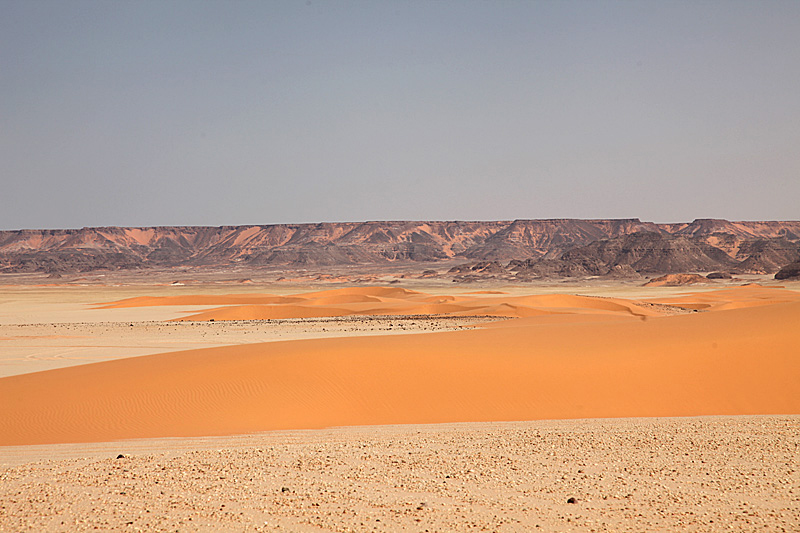 Lado sur de la meseta de Gilf Kebir