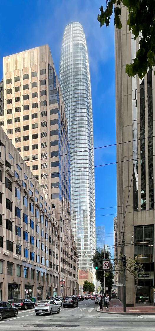 Salesforce Tower