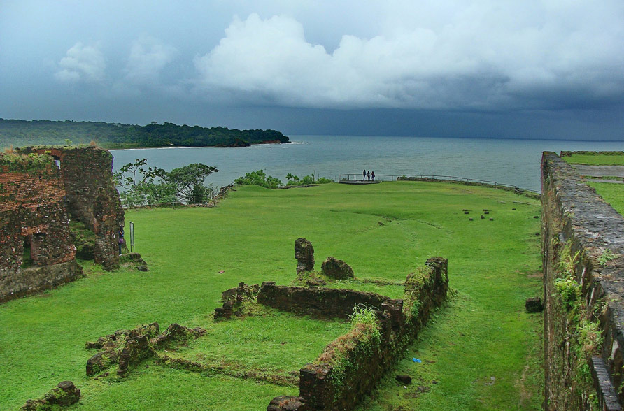 Fuerte de San Lorenzo, salida del Río Chagres