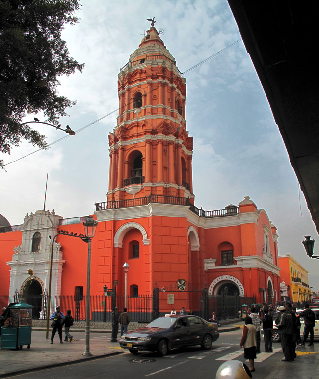 La Iglesia y Convento de Santo Domingo