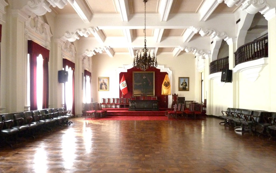 Palacio Municipal de Lima por dentro
