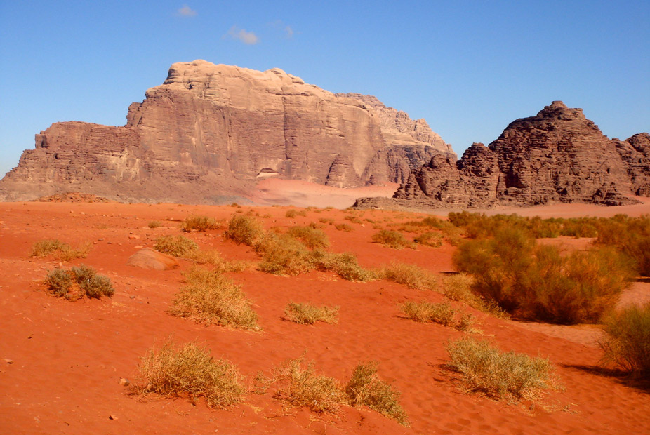 El valle desértico Wadi Rum en el sur de Jordania