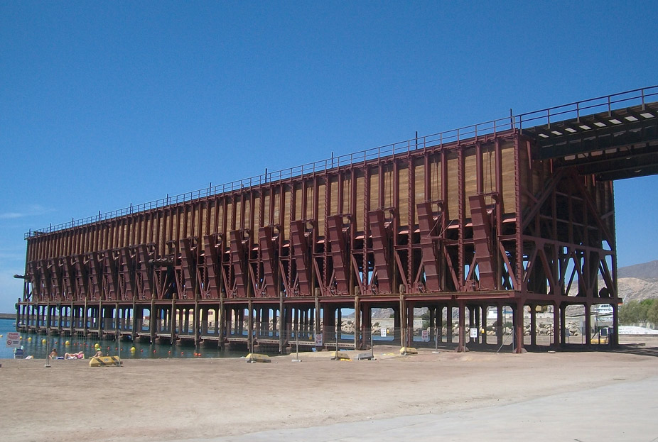 El cargadero de mineral de Almería