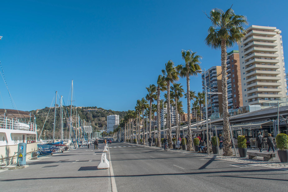 El Paseo de La Farola