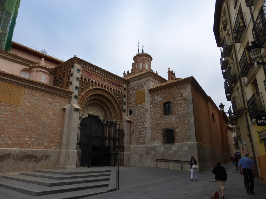 La catedral de Teruel, portada sur