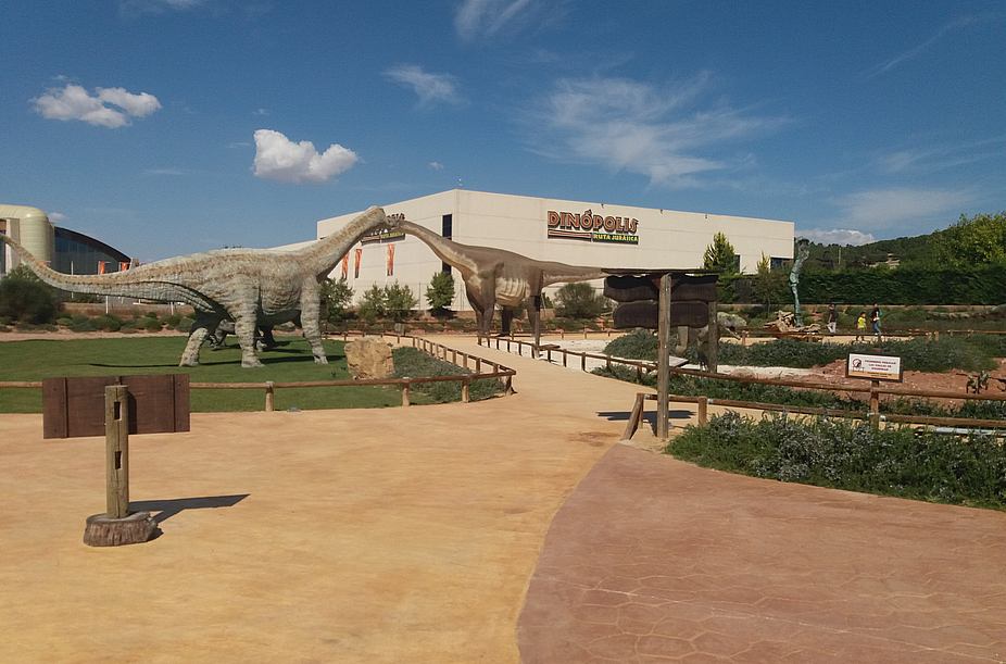 Museo paleontológico de Dinópolis