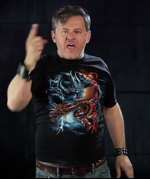 Miki Nadal nacido en Zaragoza