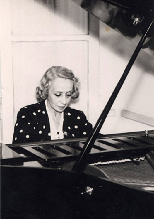 Pilar Bayona López de Ansó nacida en Zaragoza