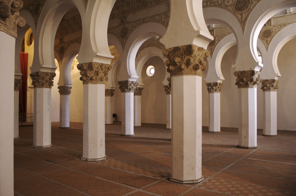 Interior de laSinagoga de Santa María La Blanca