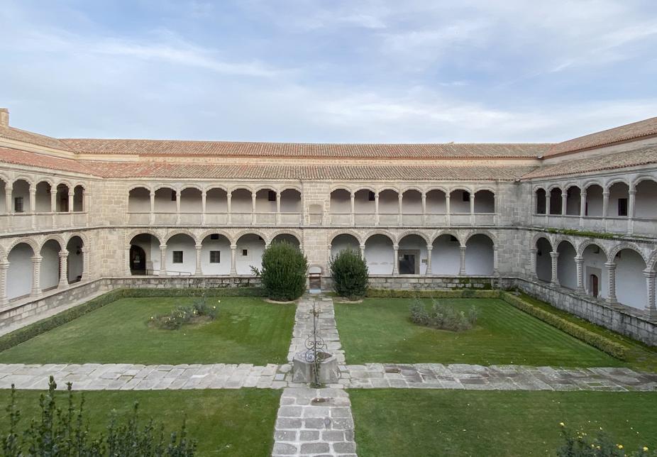 Monasterio de Santo Tomás