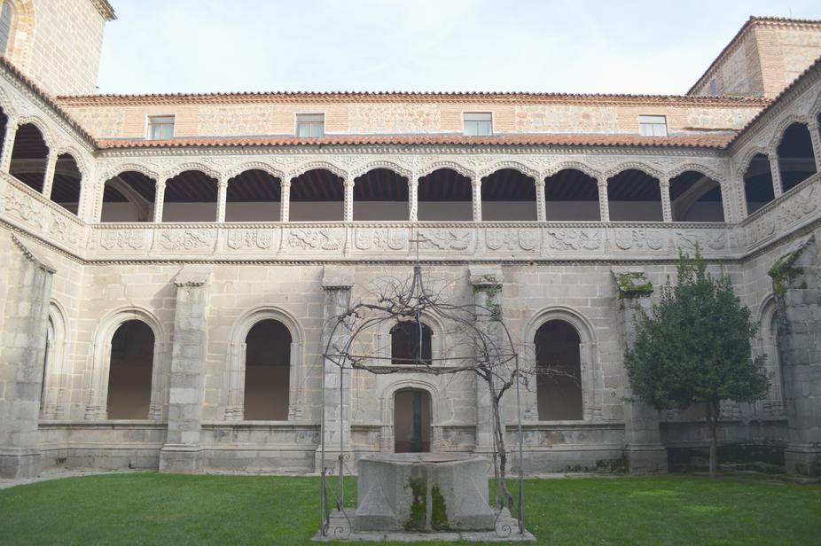 Monasterio de Santo Tomás