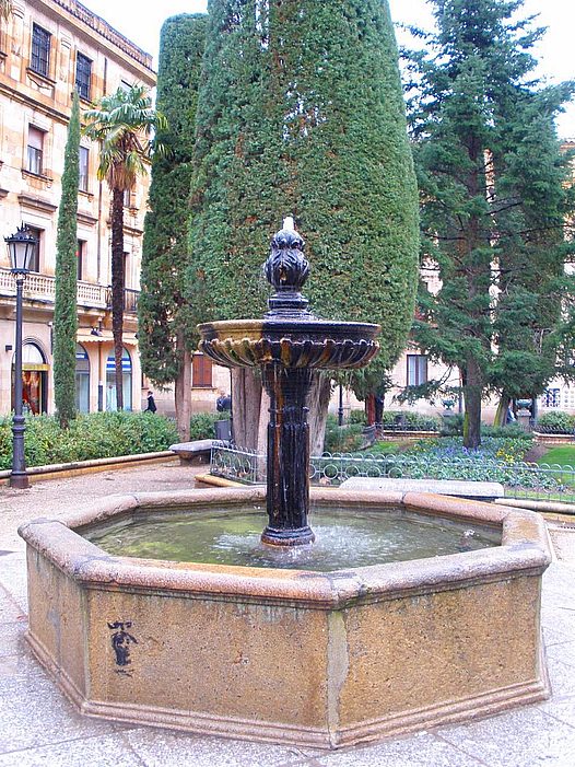 Fuente en la Plaza de la Libertad en Salamanca
