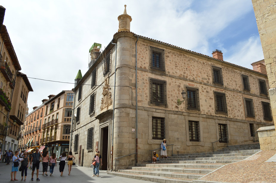 Biblioteca y Archivo Histórico Provincial