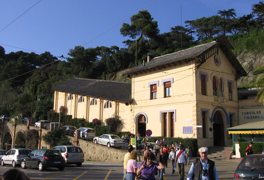 Funicular del Tibidabo, Barcelona, estación nferior (Plaça Dr. Andreu)