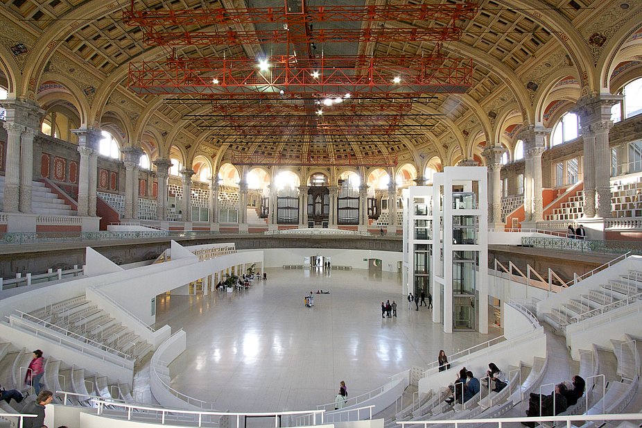 Sala Oval del Museo Nacional de Arte de Cataluña