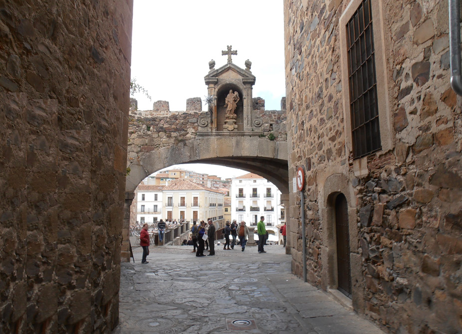 El arco de la estrella de Cáceres