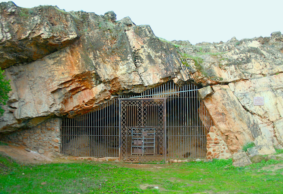Centro de Interpretación de la Cueva de Maltravieso