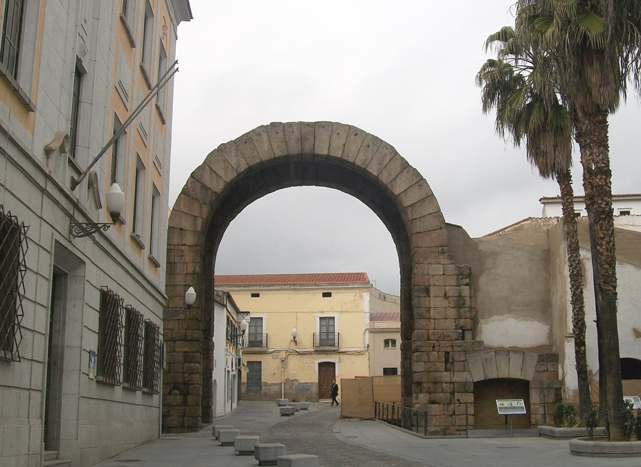 El Arco de Trajano de Mérida
