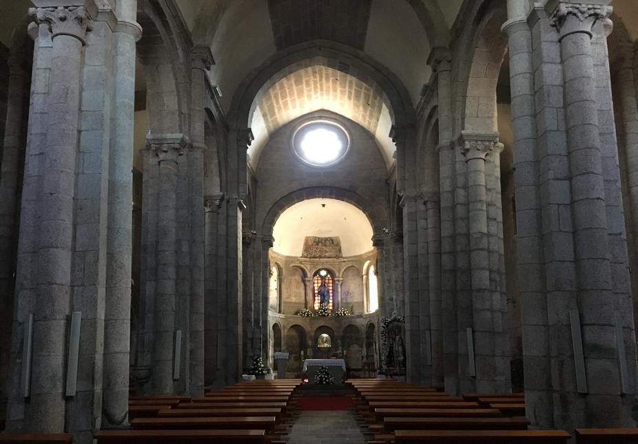 Colegiata de Sata María del Sar