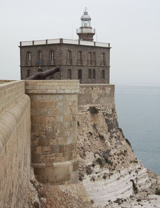 Faro de Melilla