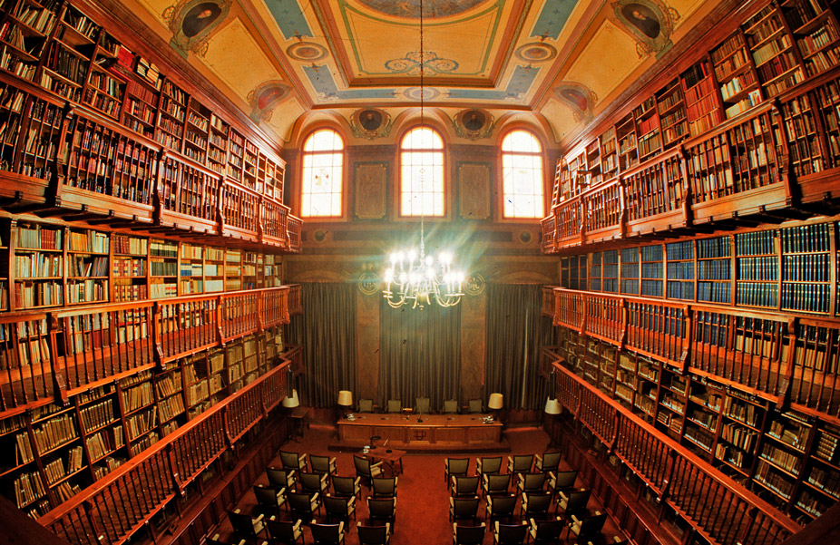 Universidad de Deusto, biblioteca antigua
