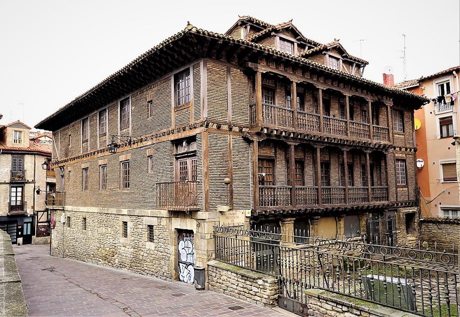 Casa Armera de los Gobeo y Landazuri Guevara