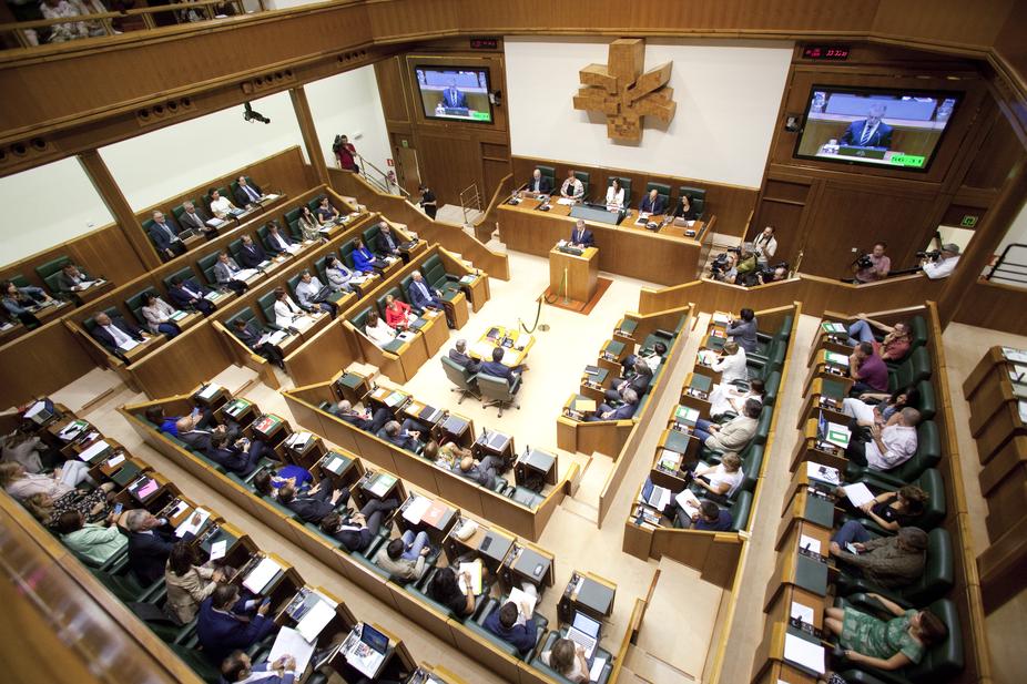 Estatua de Ken Follet