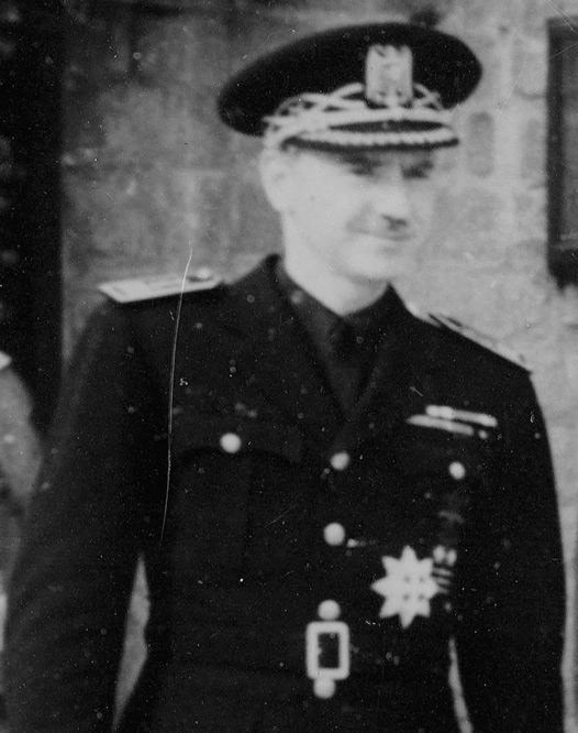 Ramón Serrano Súñer, político