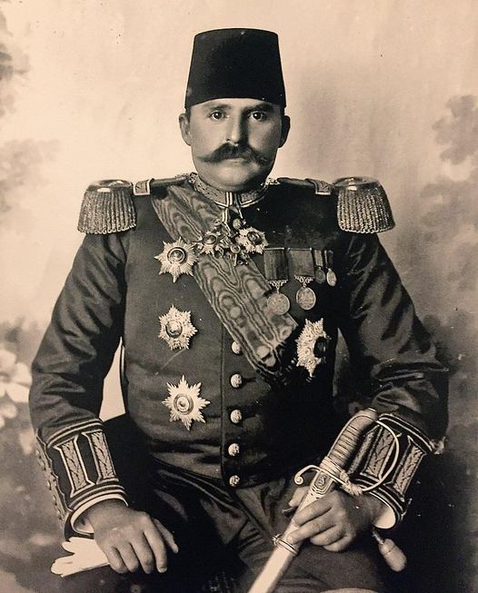 Essad Bajá, nacido en Tirana