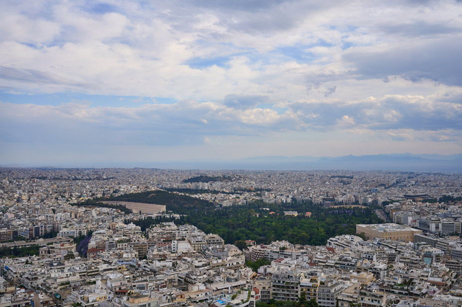 Vista de los Jardines Nacionales de Atenas desde el monte Licabeto
