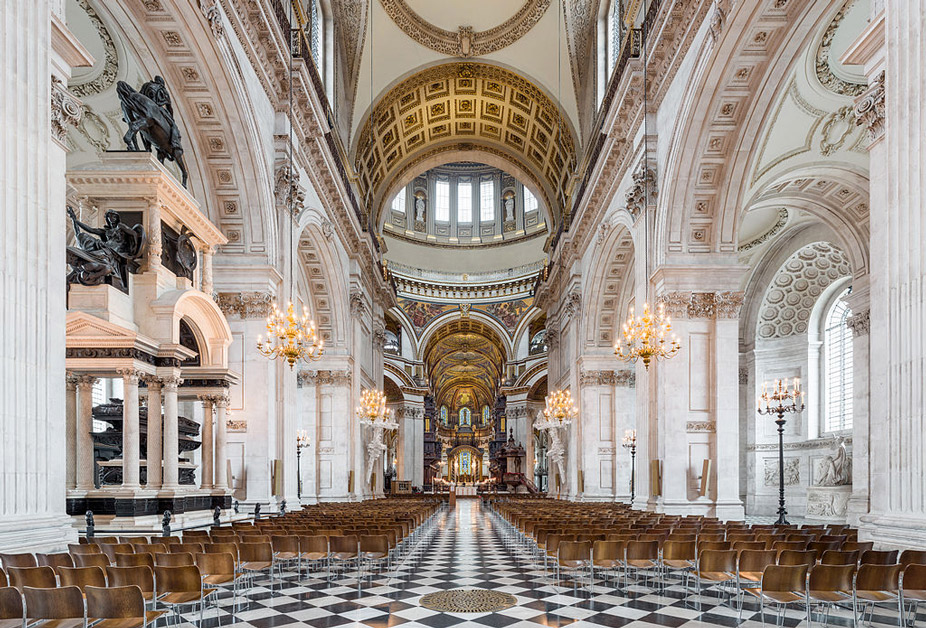 Interior de la Cateral de San Pablo