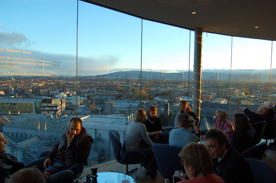 El Gravity Bar en el Guinness Storehouse