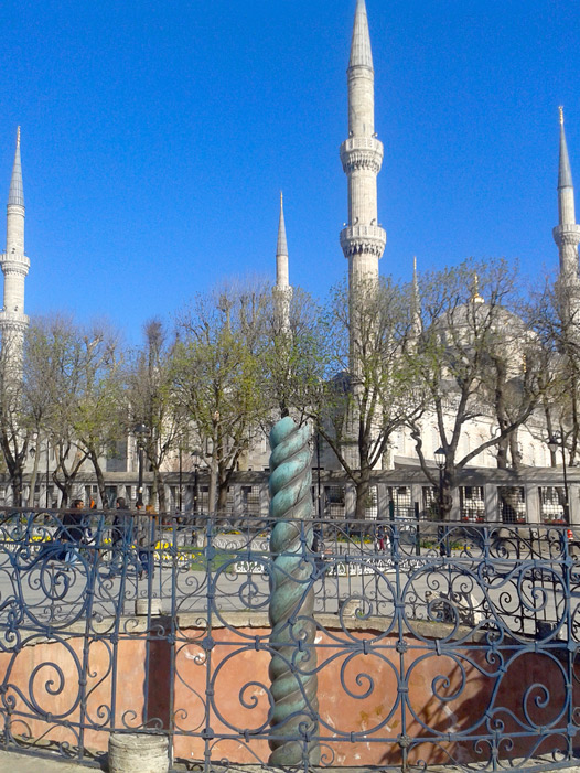 La columna serpentina en el hipódromo