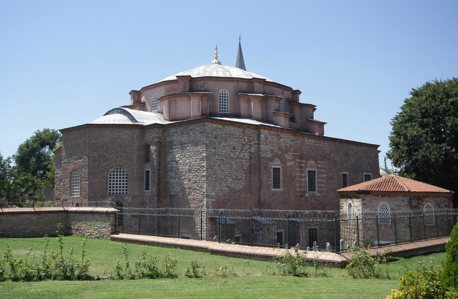 La iglesia de san Sergio y San Baco